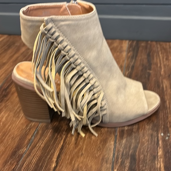 Open toe open heal boots - Picture 2 of 3